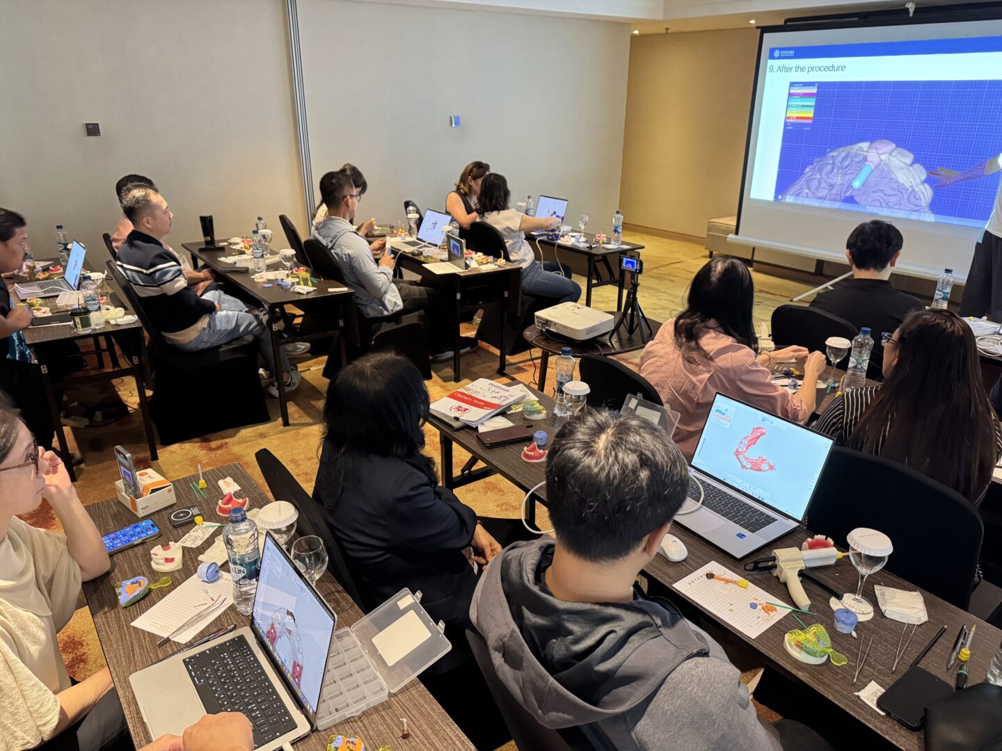 Kakaotalk_20250915_110805642_02 - Medit Intraoral Scanner and Dental Software Medit-icd 인도네시아 2025